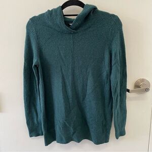 Lands End Green Hooded Sweater Size XS